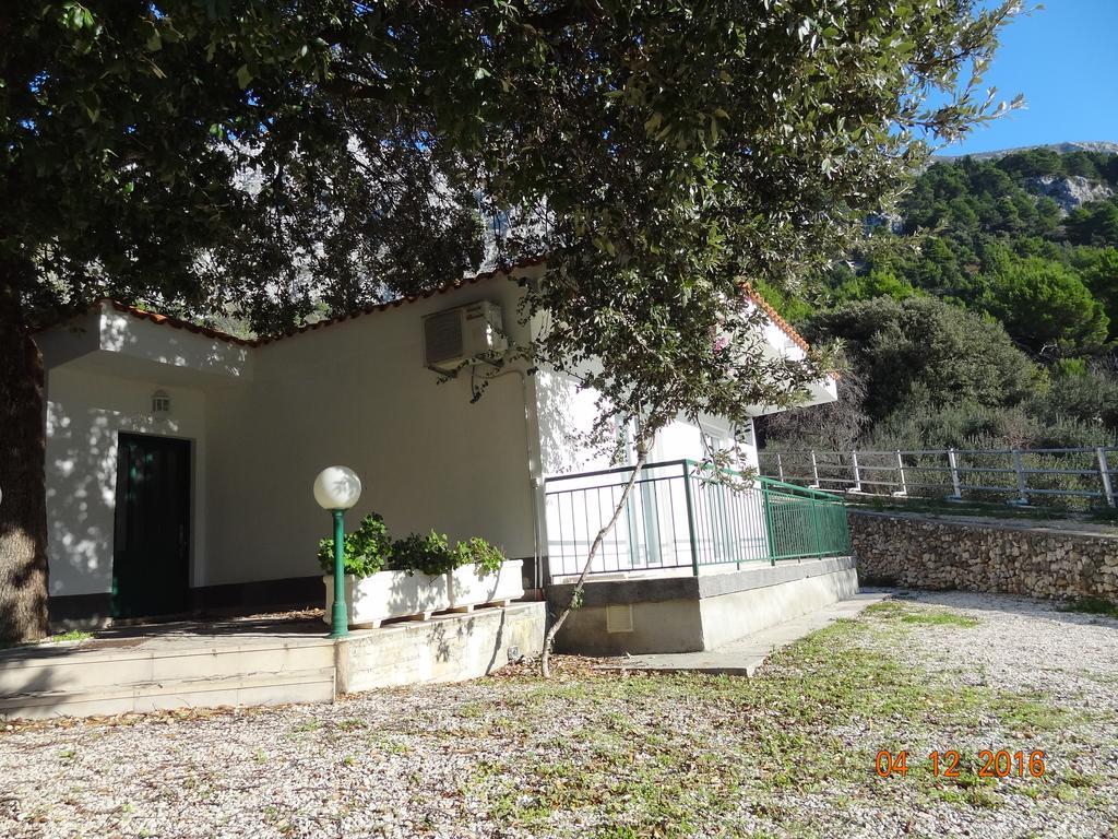 Holiday House Zorra Živogošće Esterno foto